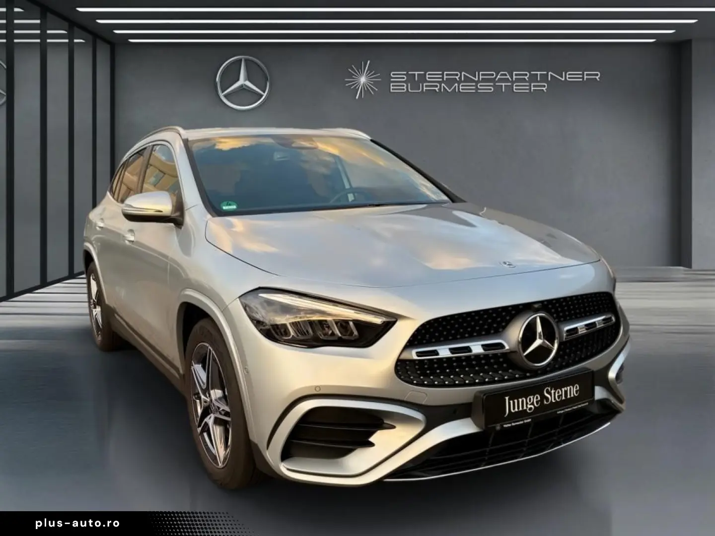 MERCEDES-BENZ GLA 220 4MATIC AMG LED DISTRONIC