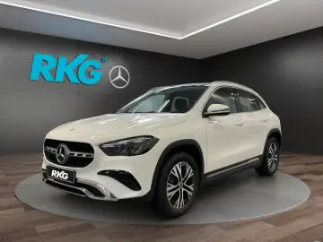 MERCEDES-BENZ GLA 220 4M PROGRESSIVE PANORAMA SPURASSIST PDC