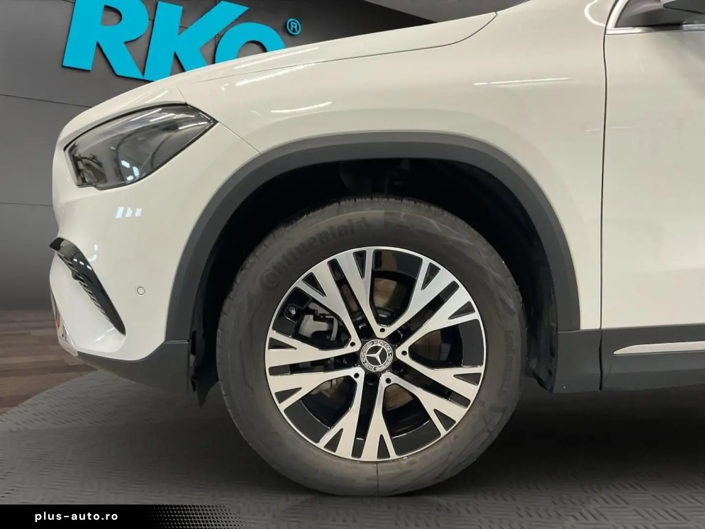 MERCEDES-BENZ GLA 220 4M PROGRESSIVE PANORAMA SPURASSIST PDC