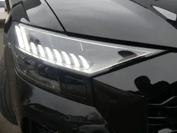 AUDI RSQ8 4.0 TFSI quattro