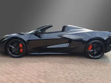 Corvette C8 E-Ray Convertible 3LZ