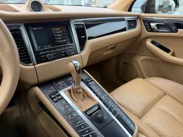 Porsche Macan S 2016    Sport Chrono