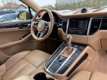 Porsche Macan S 2016    Sport Chrono