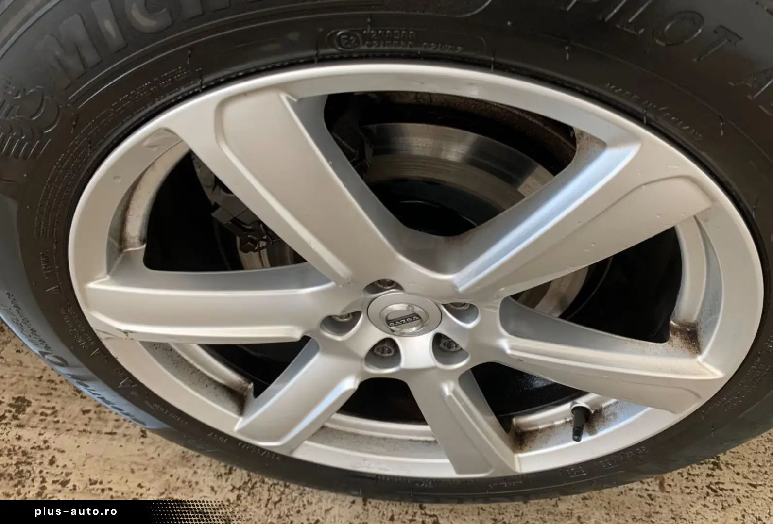 VOLVO XC90 D5 AWD VOLL-LEDER ACC   KAMERA   STANDHZ