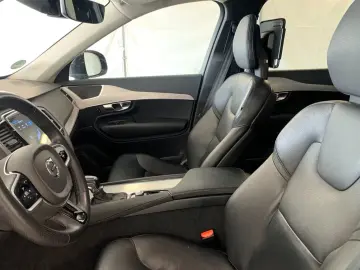 VOLVO XC90 D5 AWD VOLL-LEDER ACC   KAMERA   STANDHZ