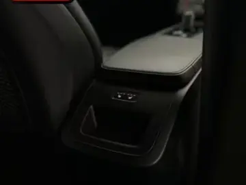 VOLVO XC90 B5 D AWD VOLL-LED AHK 360 INTELLI-SAFE DAB