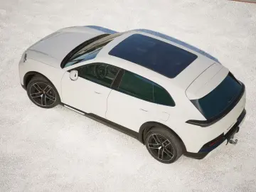 Porsche Cayenne Electric   Drive-Assist  AHK  BOSE