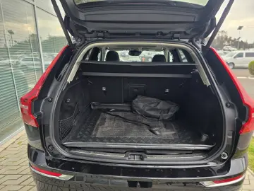 Volvo XC60 T8 AWD Plug In 390 CP Aut 8tr