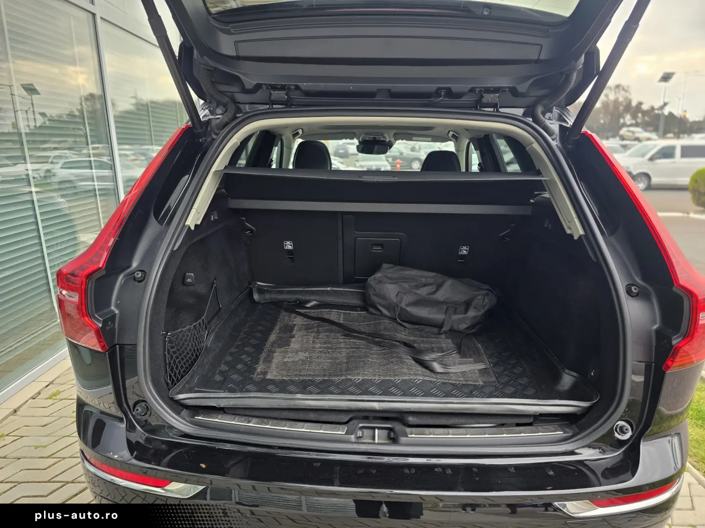 Volvo XC60 T8 AWD Plug In 390 CP Aut 8tr