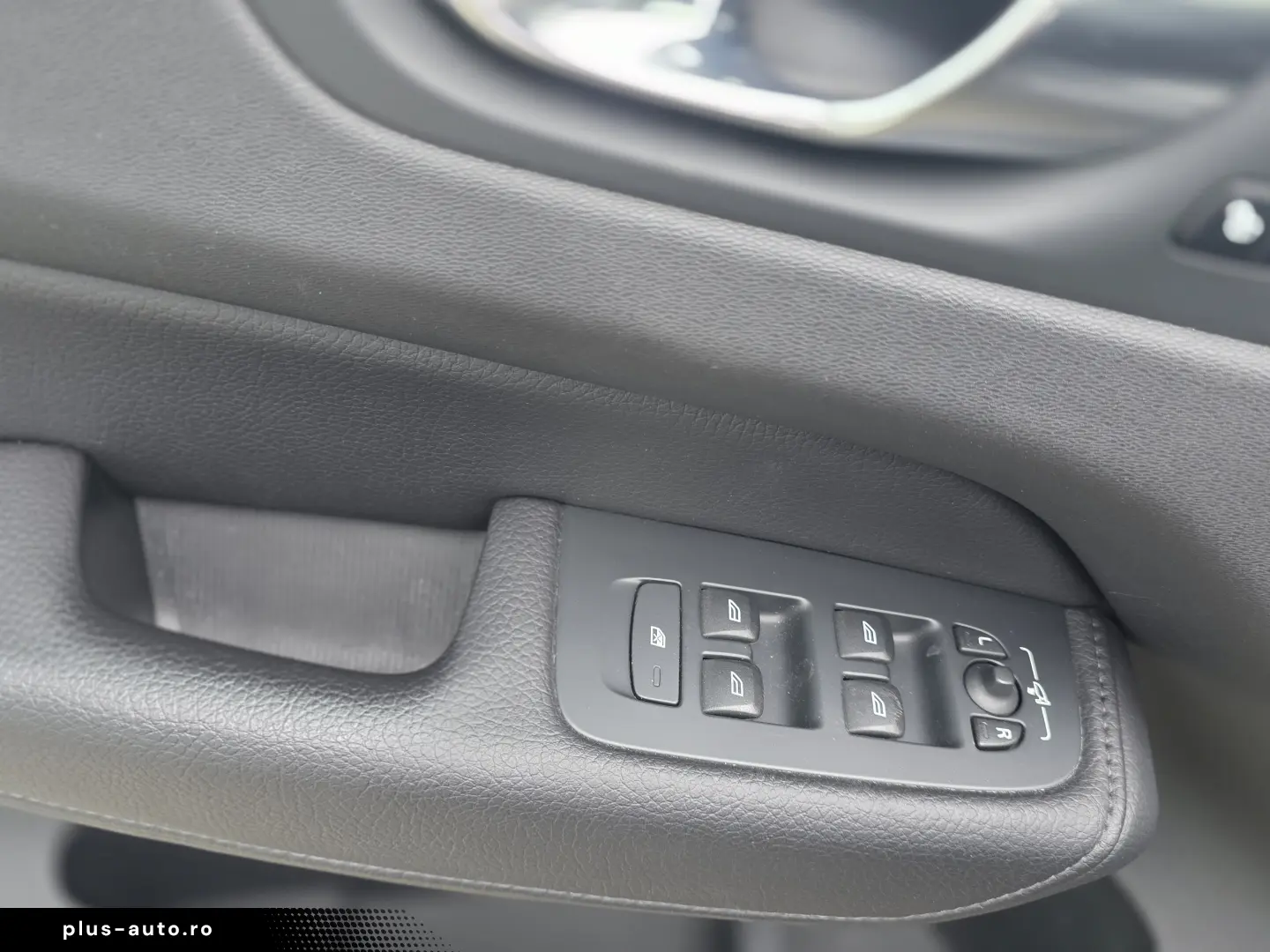 Volvo XC60 T8 AWD Plug In 390 CP Aut 8tr