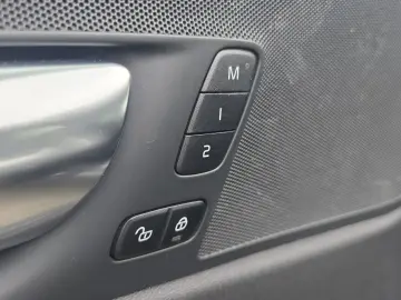 Volvo XC60 T8 AWD Plug In 390 CP Aut 8tr