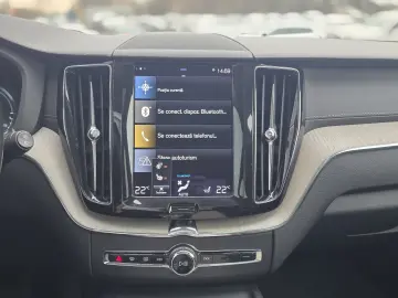 Volvo XC60 T8 AWD Plug In 390 CP Aut 8tr