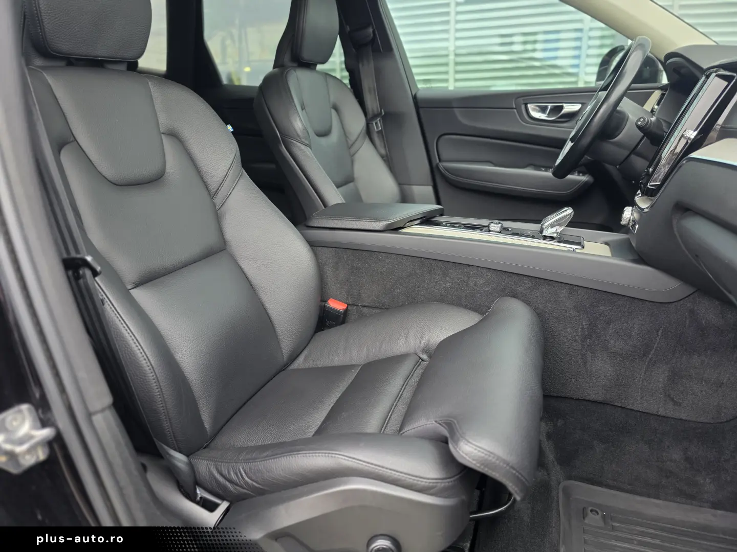 Volvo XC60 T8 AWD Plug In 390 CP Aut 8tr