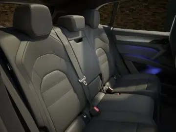 Porsche Cayenne Electric   Beifahrerdisplay   el. AHK