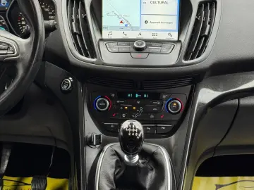 Ford Kuga Benzina 1.5 2018 Manuala