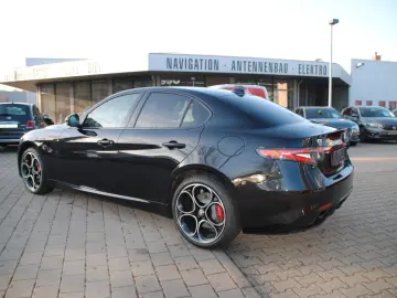 ALFA ROMEO Giulia Veloce MY23  Assistenz Premium  NP 66.390