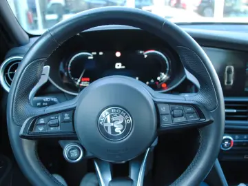 ALFA ROMEO Giulia Veloce MY23  Assistenz Premium  NP 66.390