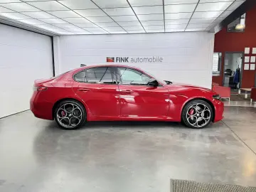 ALFA ROMEO Giulia 2.0 Competizione Q4 Turbo Panoramadach