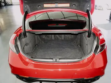 ALFA ROMEO Giulia 2.0 Competizione Q4 Turbo Panoramadach