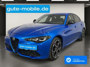 ALFA ROMEO Giulia 2.0 Competizione Q4   MATRIX   19  LM