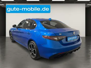 ALFA ROMEO Giulia 2.0 Competizione Q4   MATRIX   19  LM
