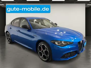 ALFA ROMEO Giulia 2.0 Competizione Q4   MATRIX   19  LM