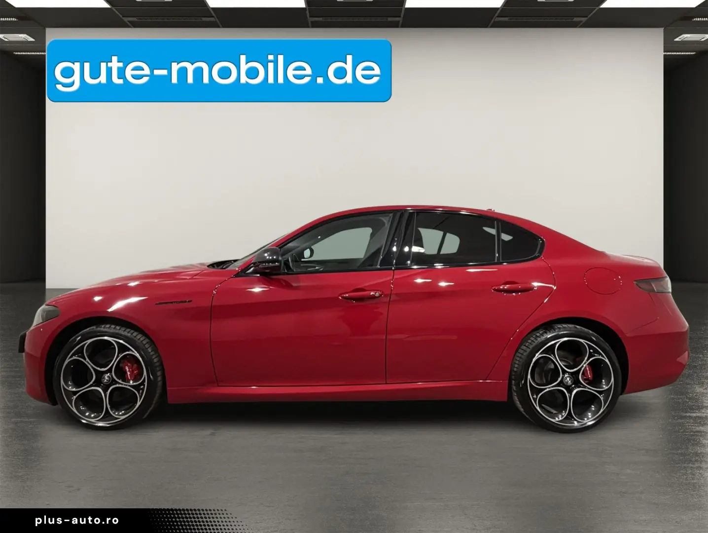 ALFA ROMEO Giulia 2.0 Competizione Q4   MATRIX   19  LM