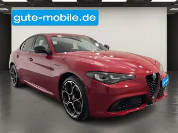 ALFA ROMEO Giulia 2.0 Competizione Q4   MATRIX   19  LM