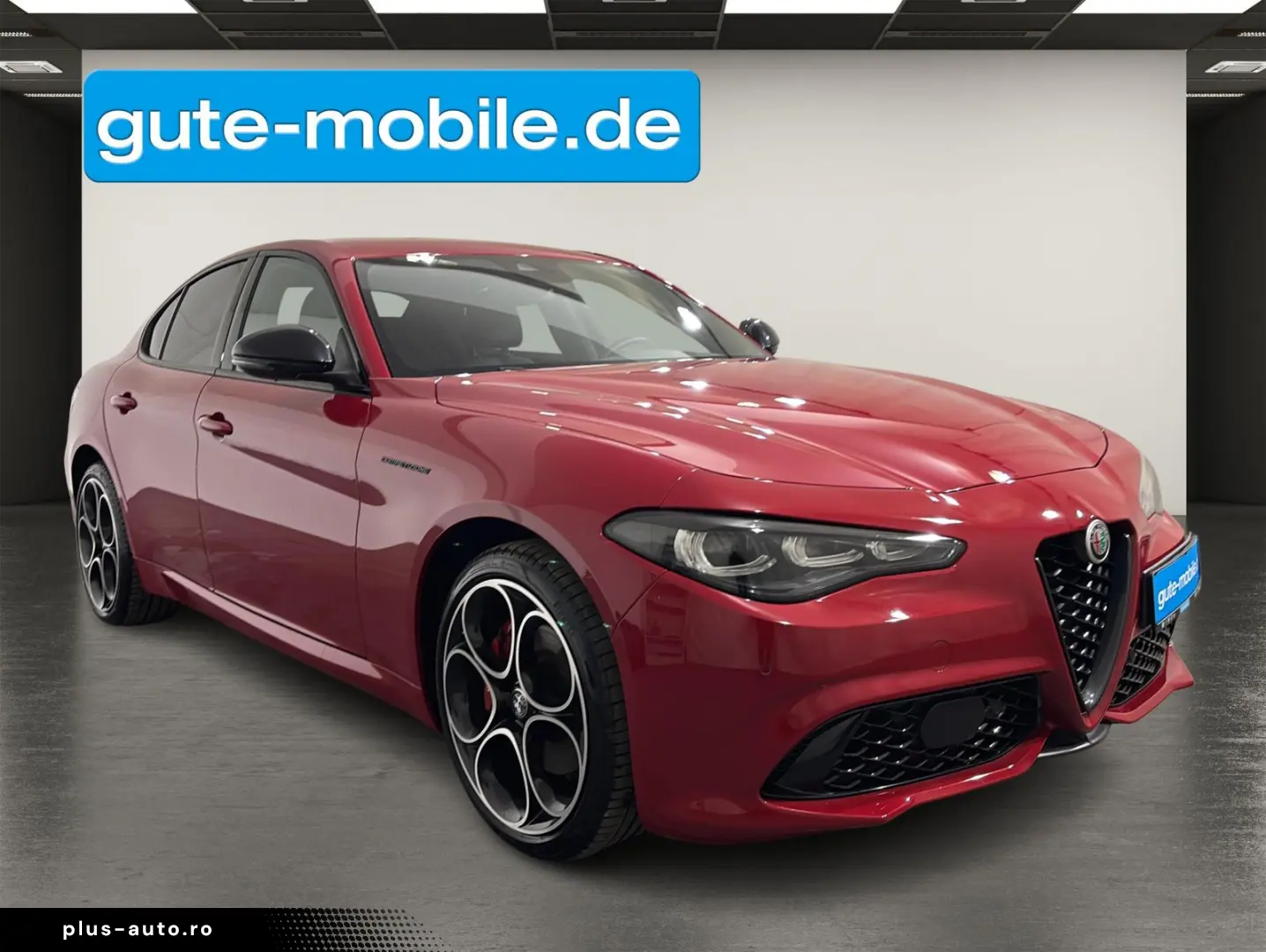 ALFA ROMEO Giulia 2.0 Competizione Q4   MATRIX   19  LM
