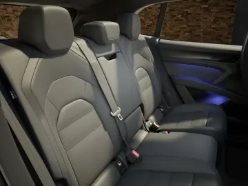 Porsche Cayenne Turbo Electric   Burmester   AHK