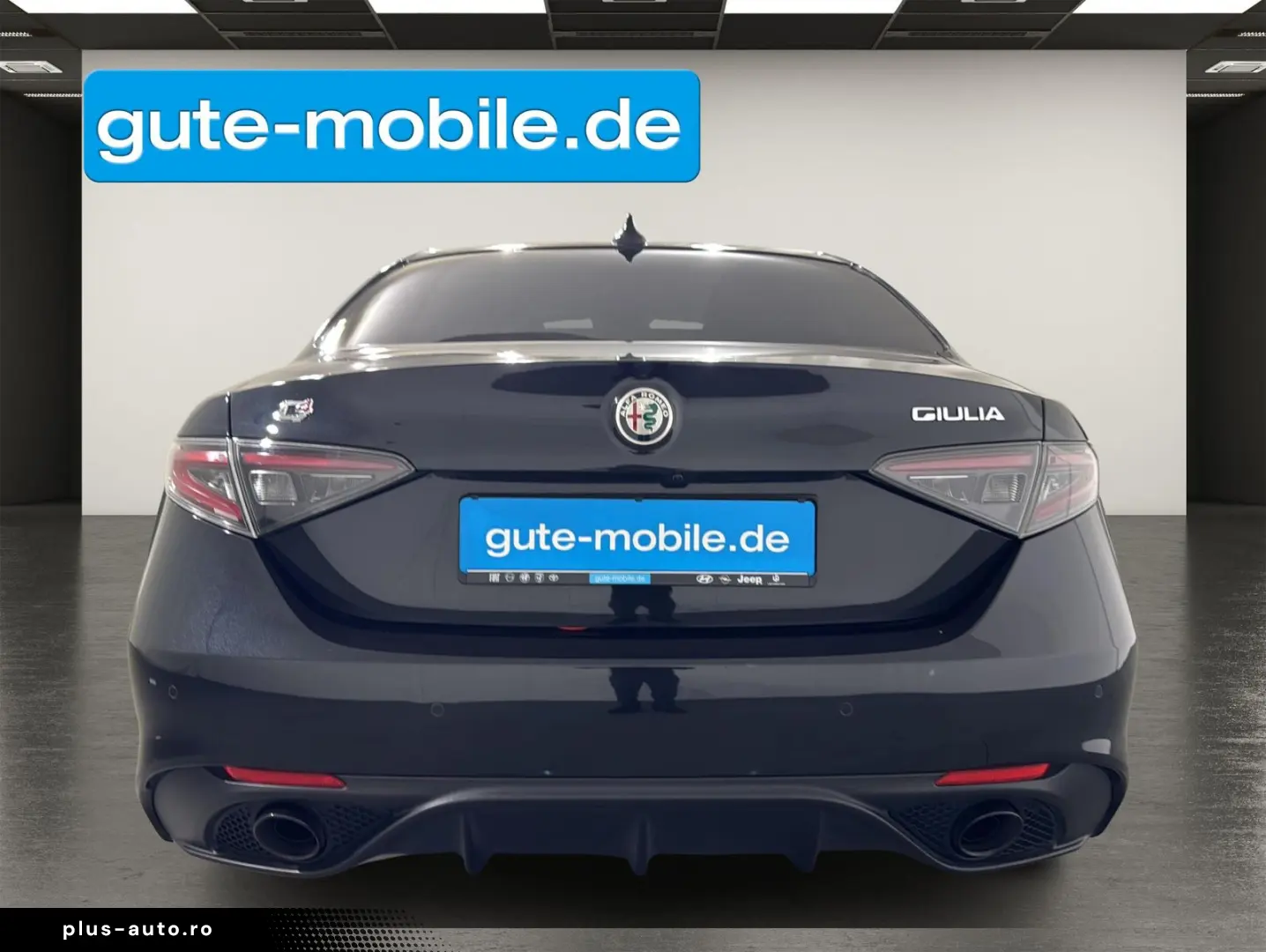 ALFA ROMEO Giulia 2.0 Competizione Q4   MATRIX   19  LM