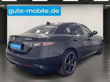 ALFA ROMEO Giulia 2.0 Competizione Q4   MATRIX   19  LM