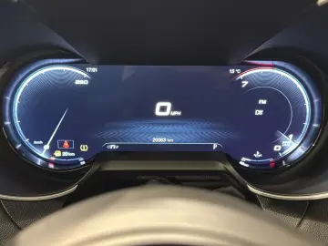 ALFA ROMEO Giulia 2.0 Competizione Q4  MATRIX   19  LM