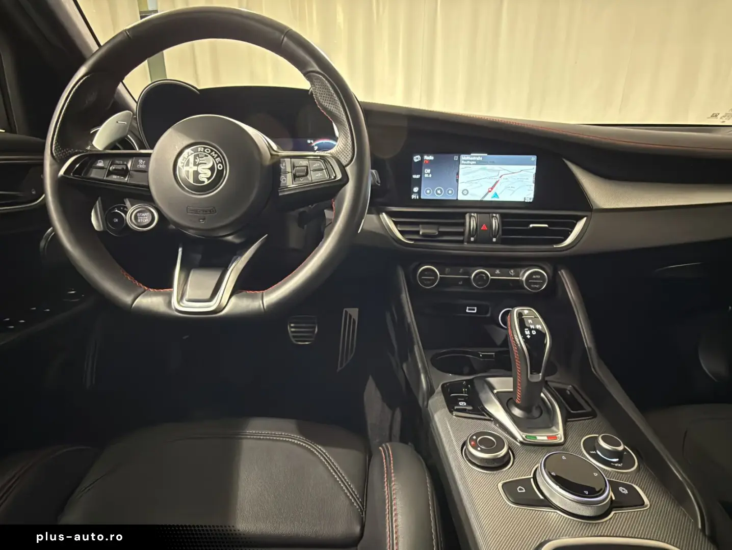 ALFA ROMEO Giulia 2.0 Competizione Q4  MATRIX   19  LM