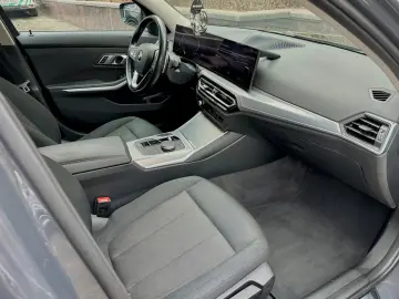 BMW 320d Touring LCI