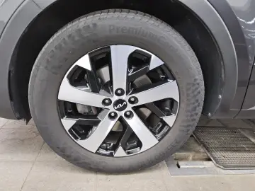 KIA Sorento 2.2 CRDI Vision Navi LED DC RFK