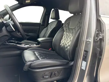 KIA Sorento Platinum 4WD AHK LED 360 CAM HUD NAVI