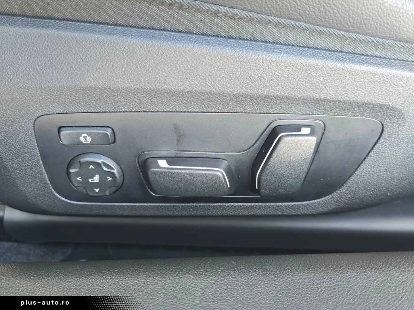 BMW M2 Coupe Carbondach Memory vorn adapLED Harman