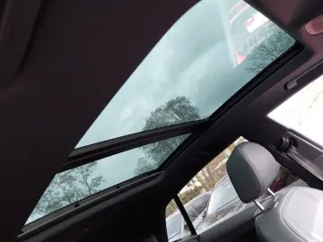 AUDI Q8 s line HUD PANO AHK MATRIX 20LM LEDER RFK 5J