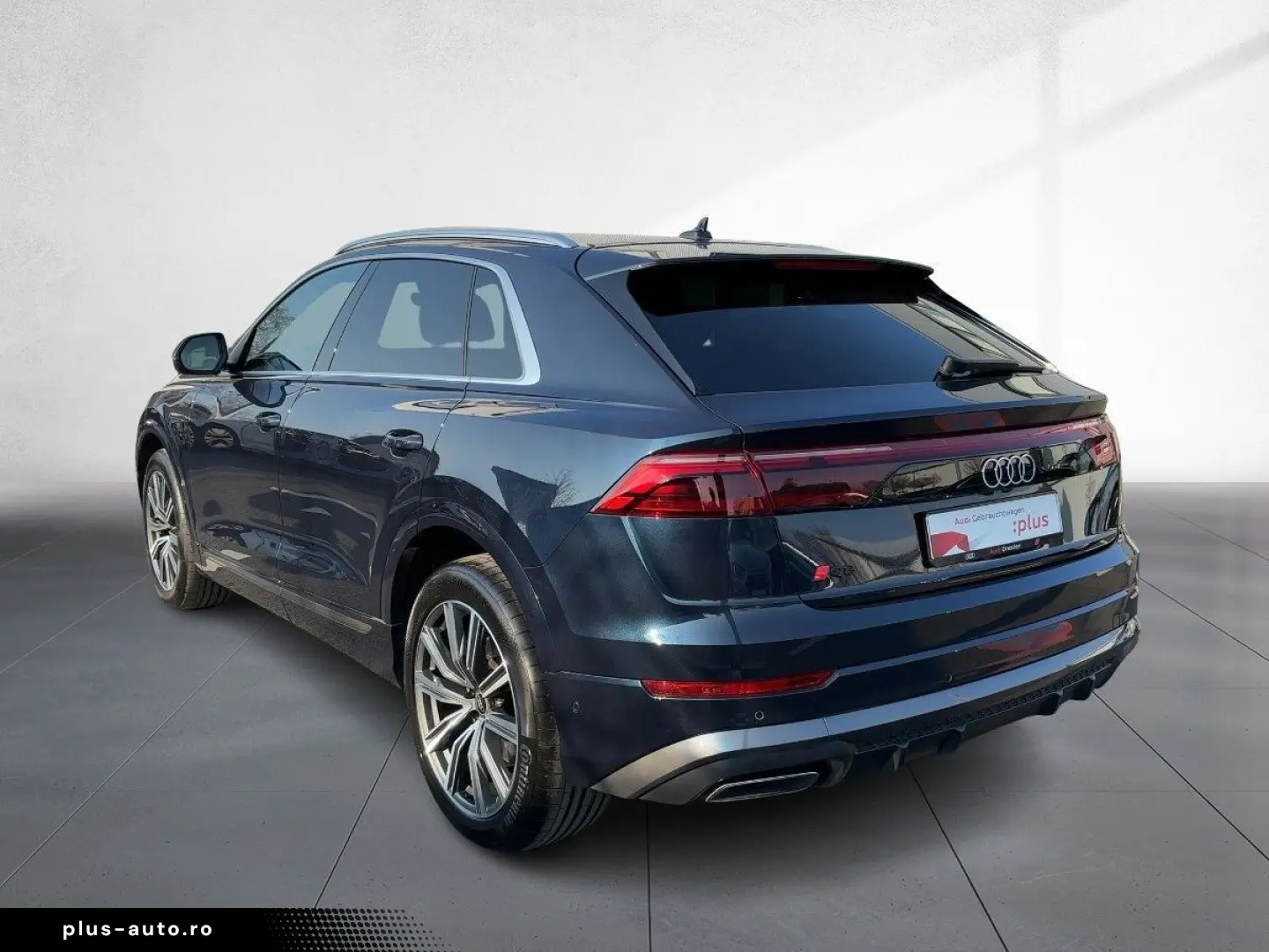AUDI Q8 SUV 55 TFSI quattro tiptronic SLine AHZV Pano