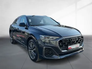 AUDI Q8 SUV 55 TFSI quattro tiptronic SLine AHZV Pano