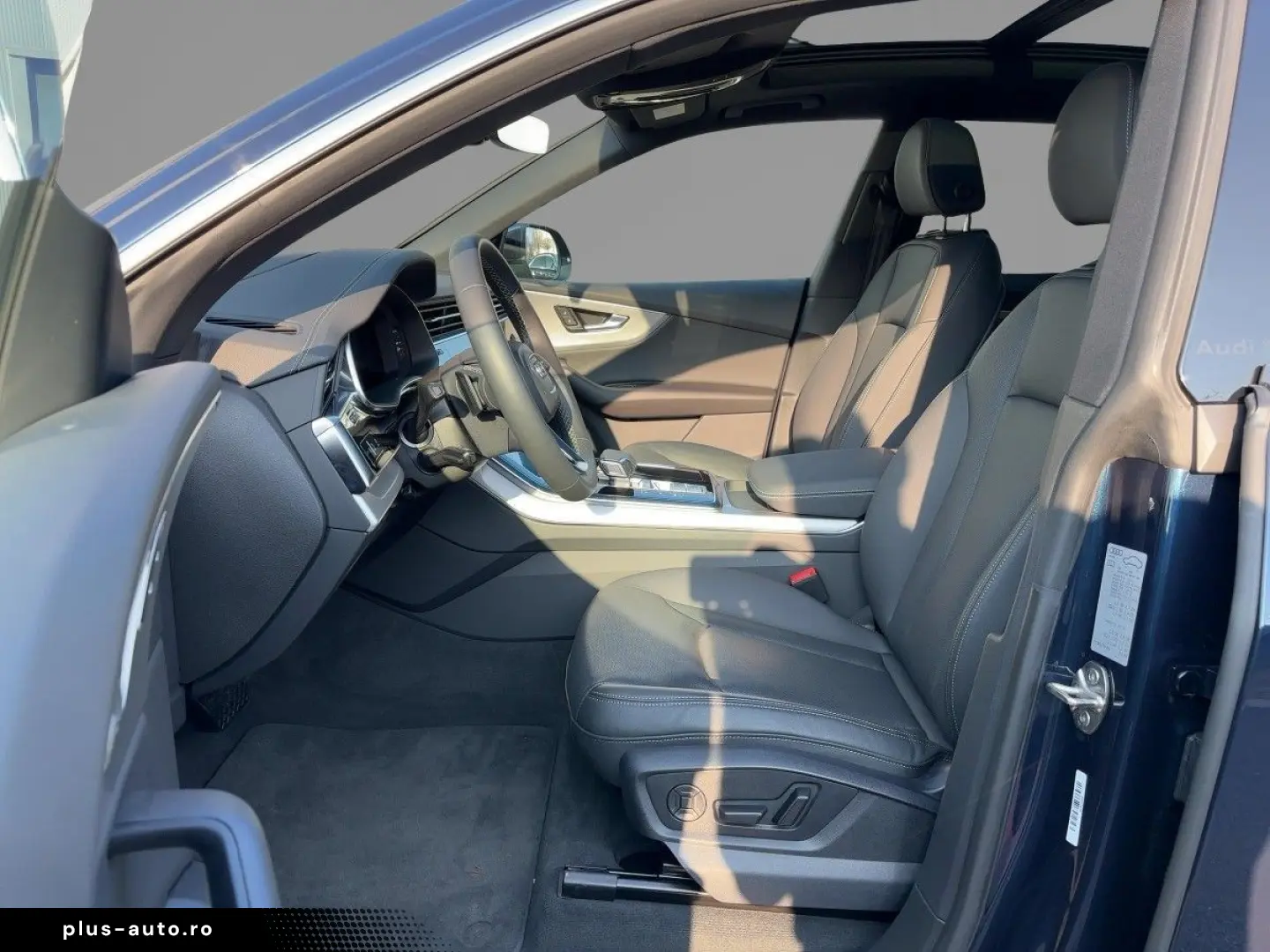 AUDI Q8 SUV 55 TFSI quattro tiptronic SLine AHZV Pano