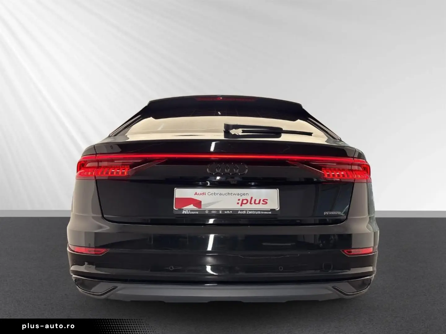 AUDI Q8 SUV 55 TFSI quattro 250(340) kW(PS) tiptronic