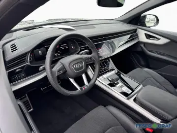 AUDI Q8 SUV 50 TDI qu tiptr - 2 x S line - PANO - AHK