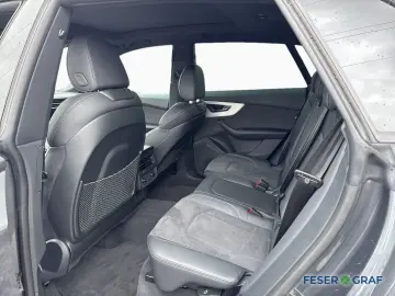 AUDI Q8 SUV 50 TDI qu tiptr - 2 x S line - PANO - AHK