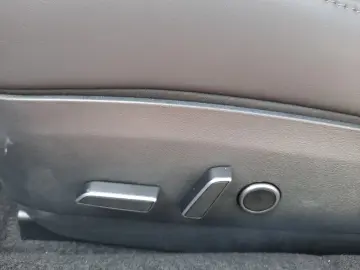 Tesla Model 3 Dual Motor Long Range ACC Auto-Pilot LED