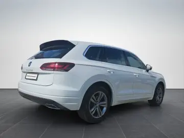 VW Touareg 3.0 V6 TDI R-Line 4Motion