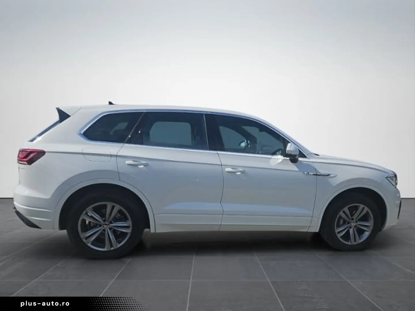 VW Touareg 3.0 V6 TDI R-Line 4Motion