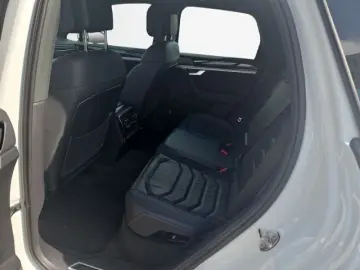 VW Touareg 3.0 V6 TDI R-Line 4Motion