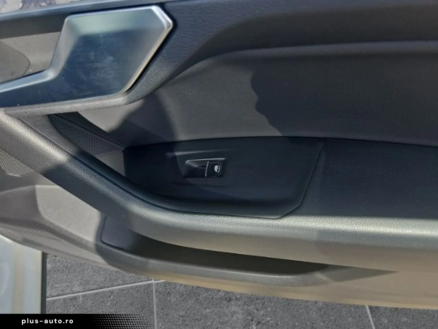 VW Touareg 3.0 V6 TDI R-Line 4Motion